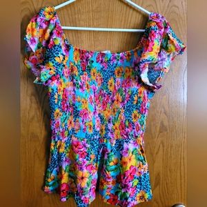 NWOT Size Medium Emily Wonder Floral Top!